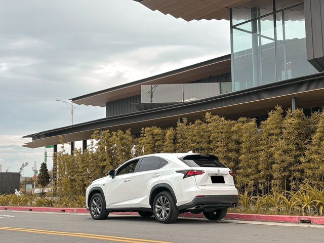 LEXUS凌志 NX200T  第4張相片