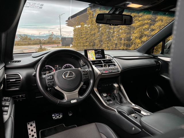 LEXUS凌志 NX200T  第6張相片