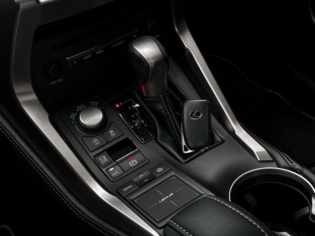 LEXUS凌志 NX200T  第9張相片