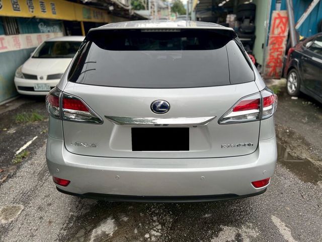 LEXUS凌志 RX450H  第5張相片