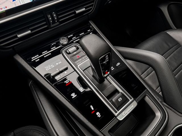 PORSCHE保時捷 CAYENNE  第14張相片