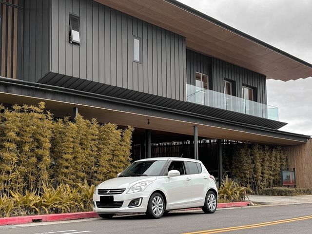 SUZUKI鈴木 SWIFT  第4張相片
