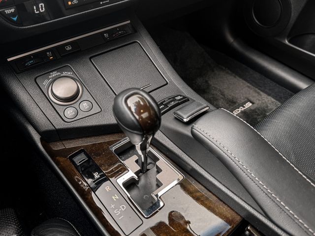 LEXUS凌志 ES300H  第11張相片