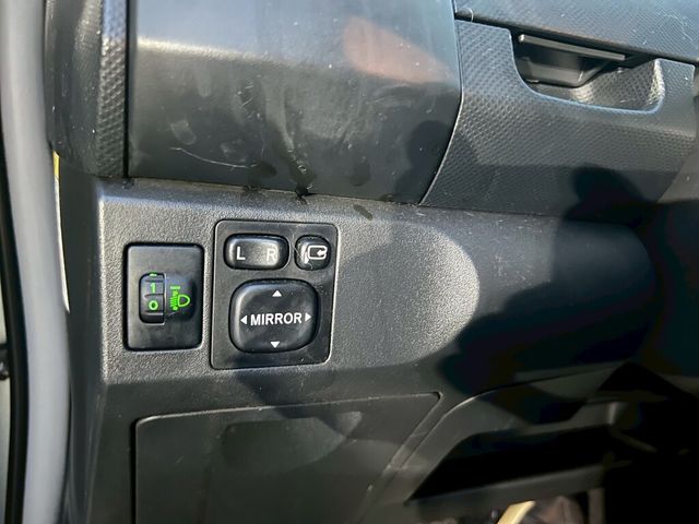 TOYOTA豐田 YARIS  第7張相片