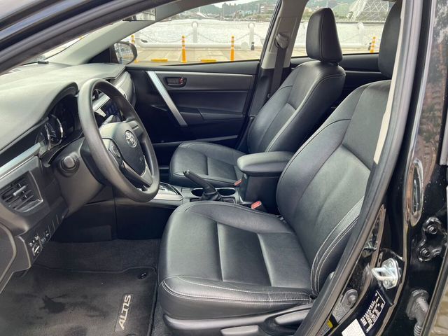 TOYOTA豐田 ALTIS  第6張相片