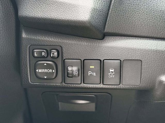 TOYOTA豐田 ALTIS  第8張相片