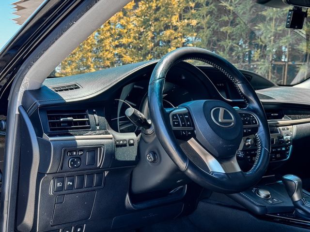 LEXUS凌志 ES200  第7張相片