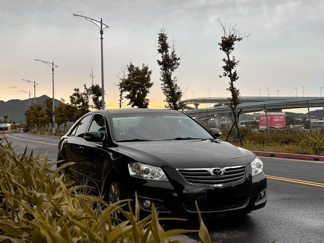 TOYOTA豐田 CAMRY  第3張相片