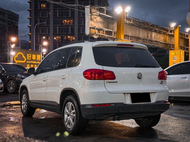 VOLKSWAGEN福斯 TIGUAN  第3張相片