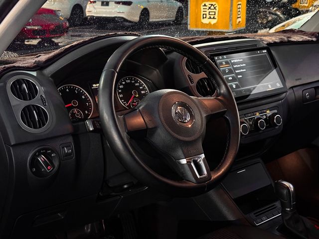 VOLKSWAGEN福斯 TIGUAN  第6張相片
