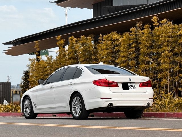 BMW寶馬 520D  第3張相片