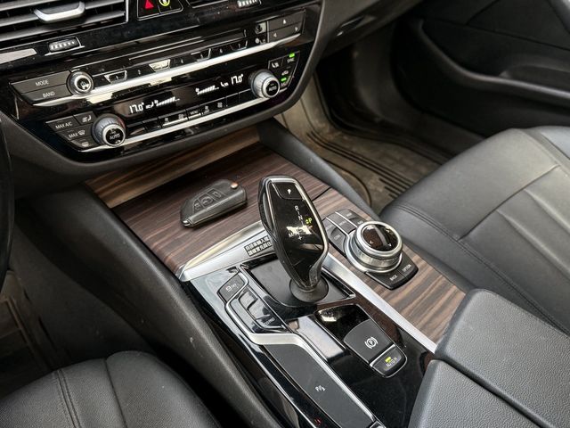 BMW寶馬 520D  第6張相片