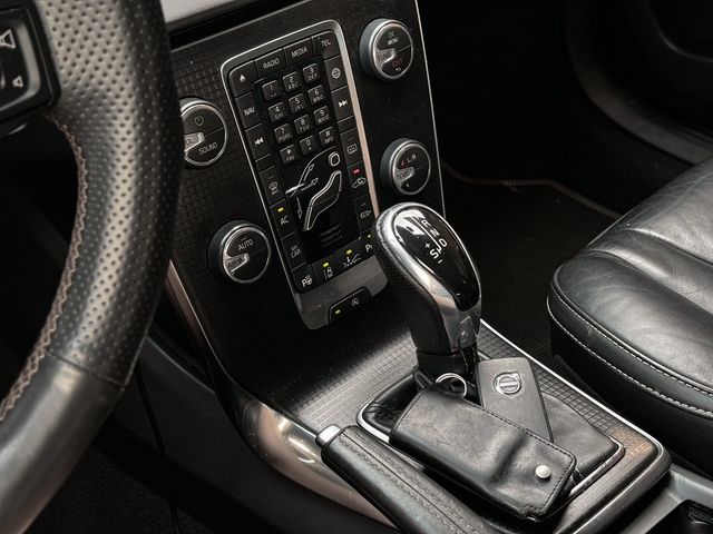 VOLVO富豪 V40  第7張相片