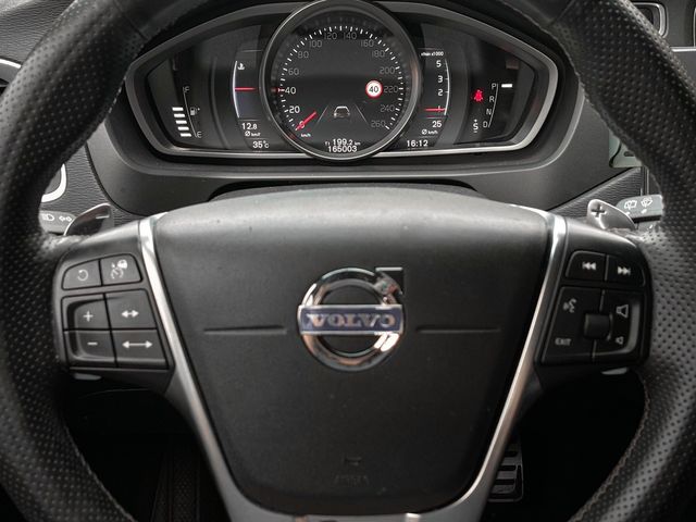 VOLVO富豪 V40  第11張相片