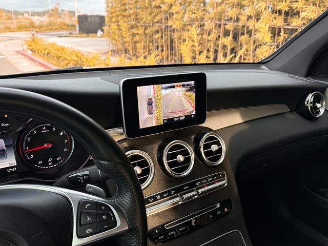 M-BENZ賓士 GLC250  第7張相片