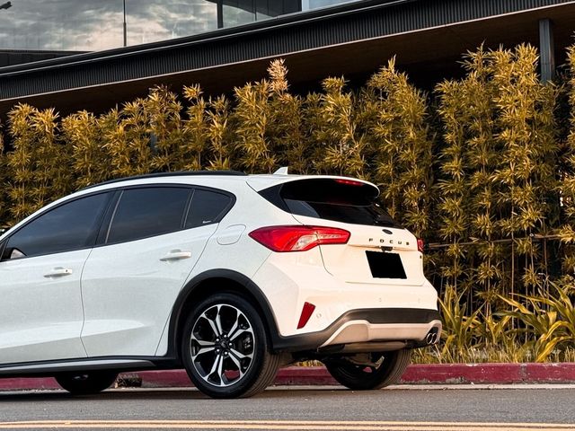 FORD福特 FOCUS ACTIVE  第5張相片