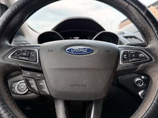 FORD福特 KUGA  第7張相片