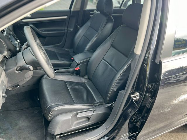 VOLKSWAGEN福斯 GOLF VARIANT  第5張相片