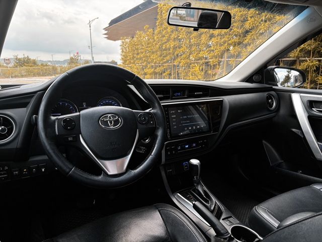 TOYOTA豐田 ALTIS  第5張相片