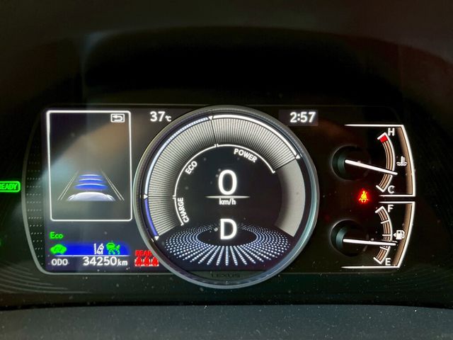 LEXUS凌志 ES300H  第7張相片