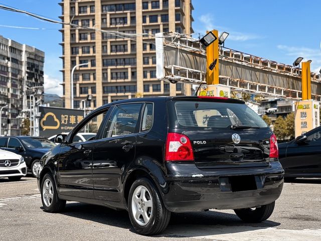 VOLKSWAGEN福斯 POLO  第2張相片