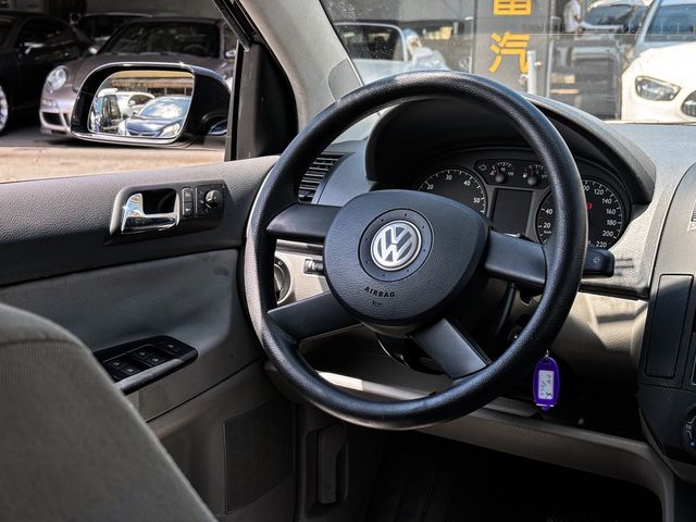 VOLKSWAGEN福斯 POLO  第5張相片