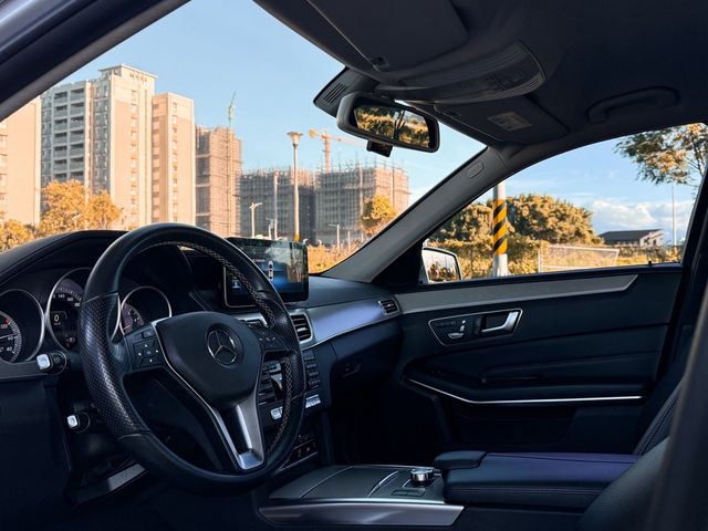 M-BENZ賓士 E200  第5張相片