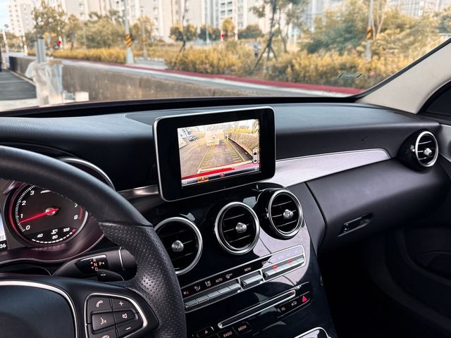 M-BENZ賓士 C180  第6張相片