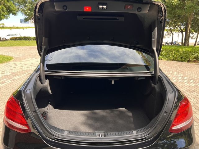 M-BENZ賓士 E200  第3張相片