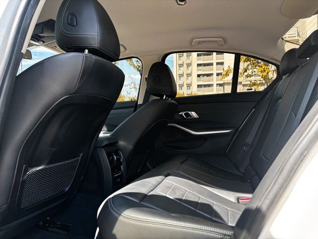 BMW寶馬 318I LUXURY  第11張相片