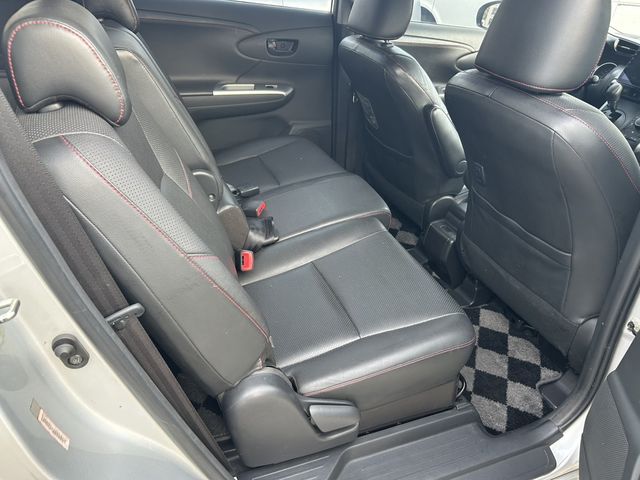 TOYOTA豐田 WISH  第4張相片