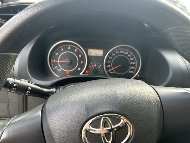 TOYOTA豐田 WISH  第7張相片