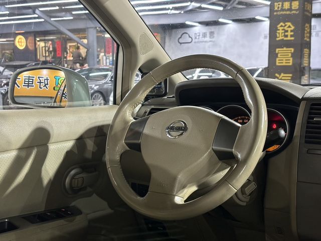 NISSAN日產 TIIDA  第5張相片