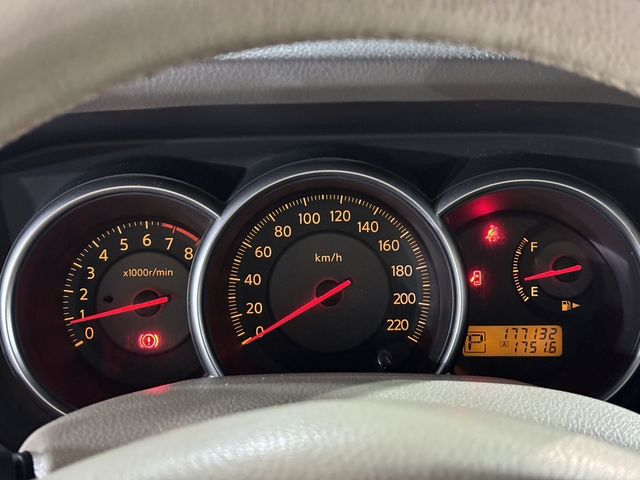 NISSAN日產 TIIDA  第6張相片