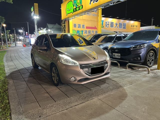 PEUGEOT寶獅 208  第2張相片