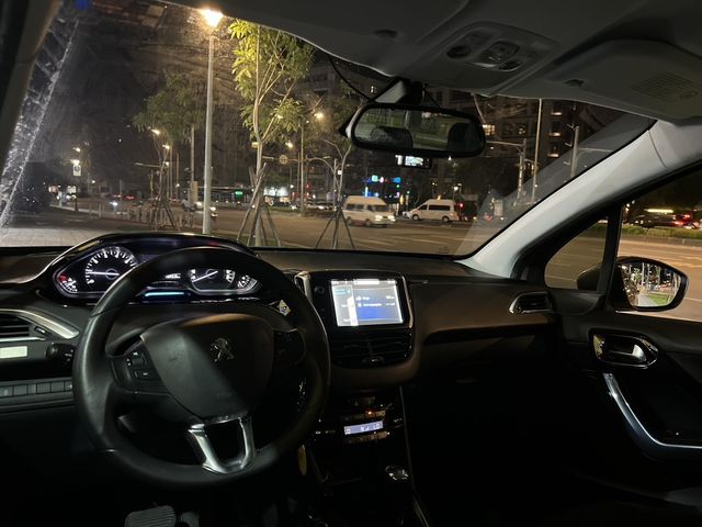 PEUGEOT寶獅 208  第6張相片