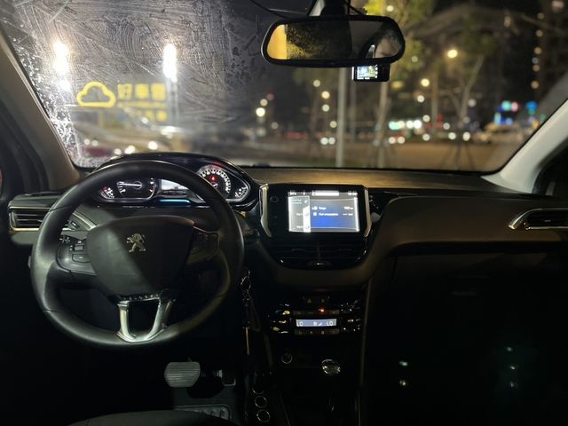 PEUGEOT寶獅 208  第7張相片