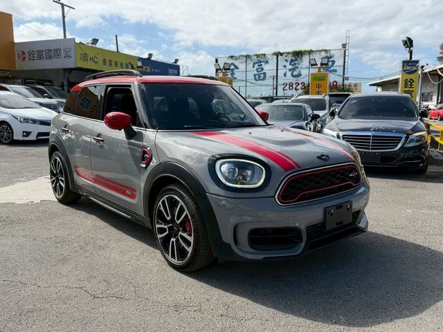 MINI迷你 COUNTRYMAN JCW  第2張相片
