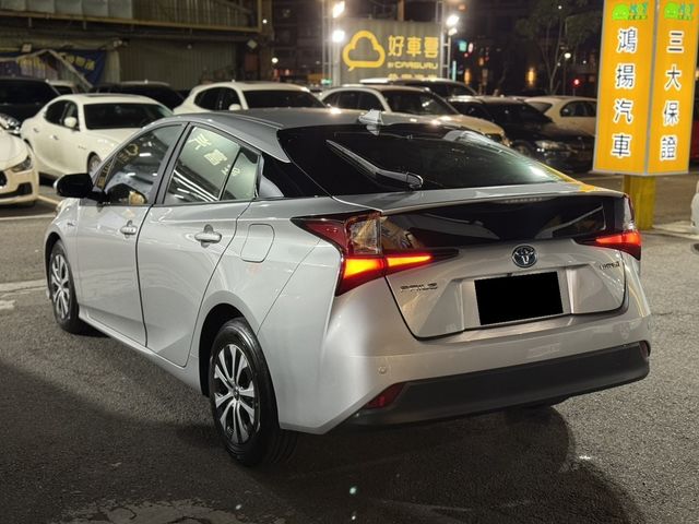 TOYOTA豐田 PRIUS  第3張相片