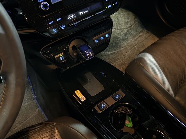 TOYOTA豐田 PRIUS  第7張相片