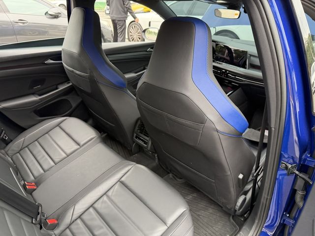 VOLKSWAGEN福斯 GOLF R  第7張相片