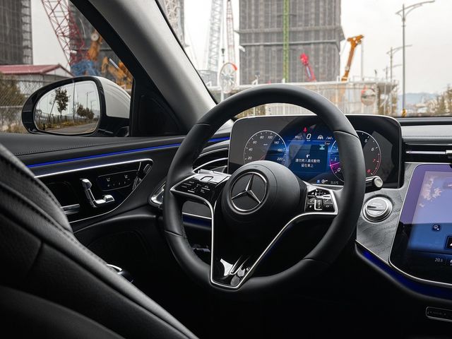 M-BENZ賓士 E200  第6張相片