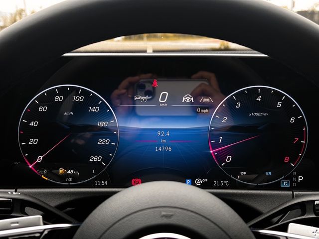 M-BENZ賓士 E200  第12張相片