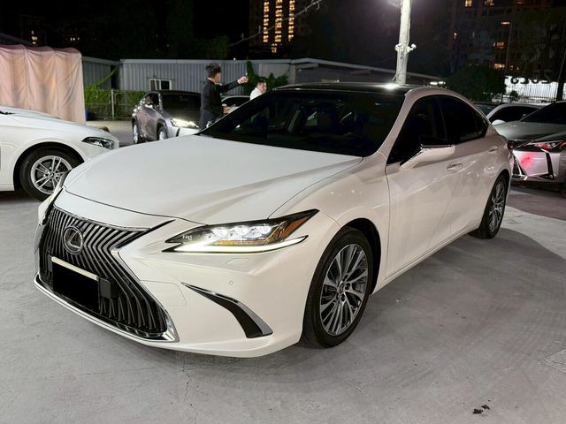 LEXUS凌志 ES250  第1張相片
