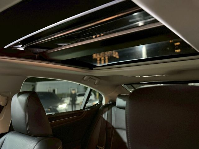 LEXUS凌志 ES250  第11張相片