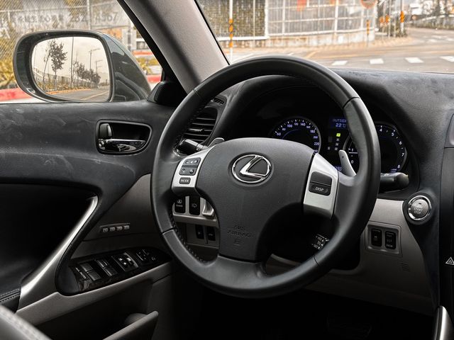 LEXUS凌志 IS250  第6張相片