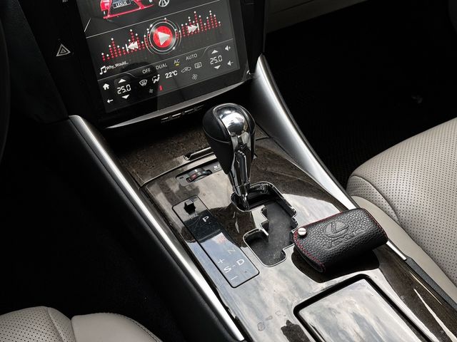 LEXUS凌志 IS250  第9張相片