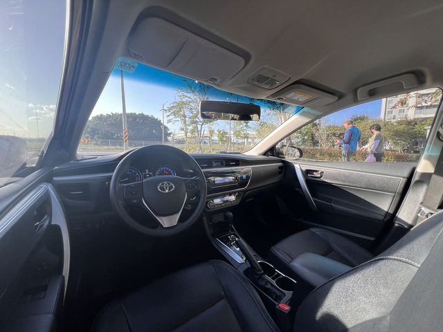 TOYOTA豐田 ALTIS  第6張相片