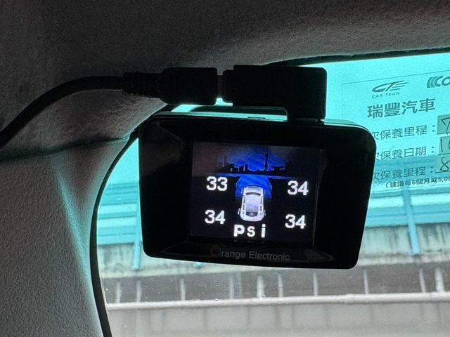 MITSUBISHI三菱 COLT PLUS  第10張相片