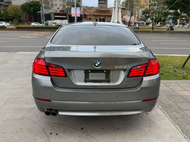 BMW寶馬 523I  第5張相片